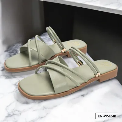 SKYLINE STEPS WOMEN'S SANDAL